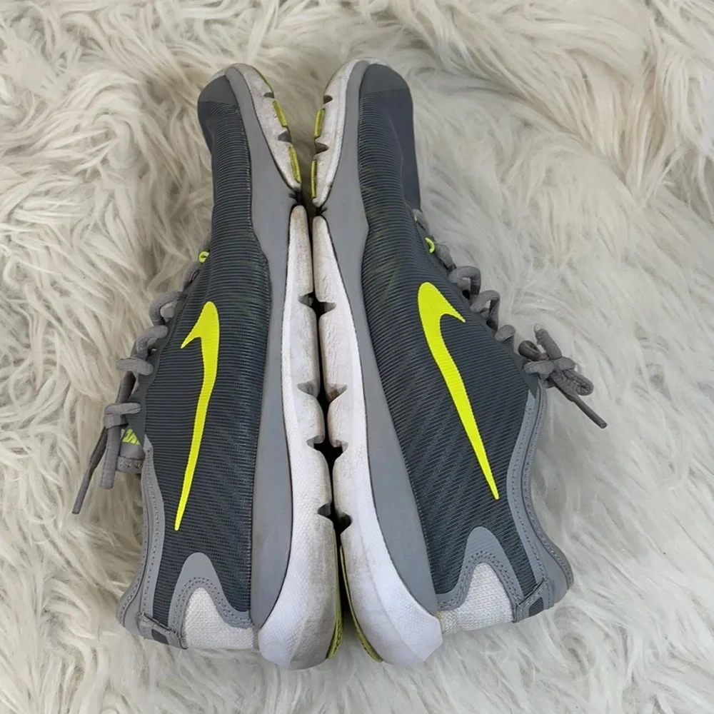 Nike Flex Supreme TR Cool Grey/Volt-Pure Platinum Size 7.5